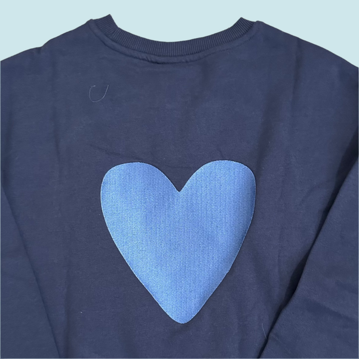 LOVE EMBROIDERY SWEATSHIRT