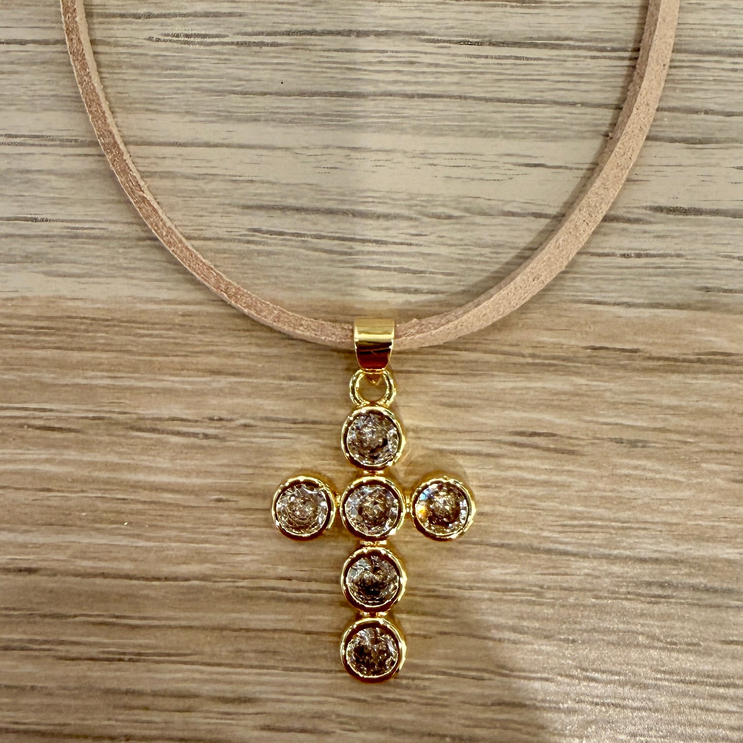 Cuerito Religion Charm