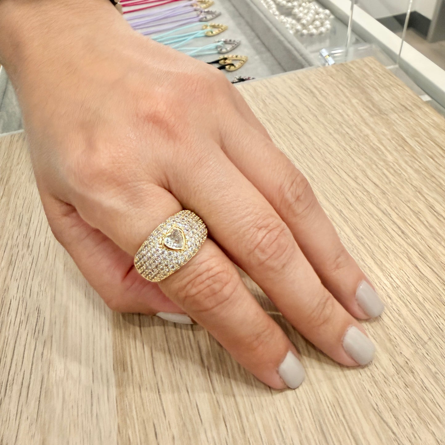 Shiny Love