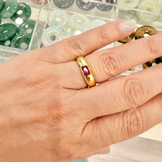 Oval Ring