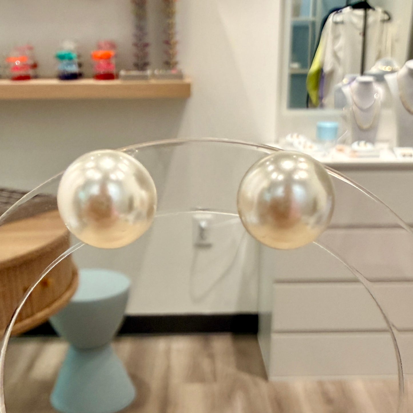 Pearl earrings
