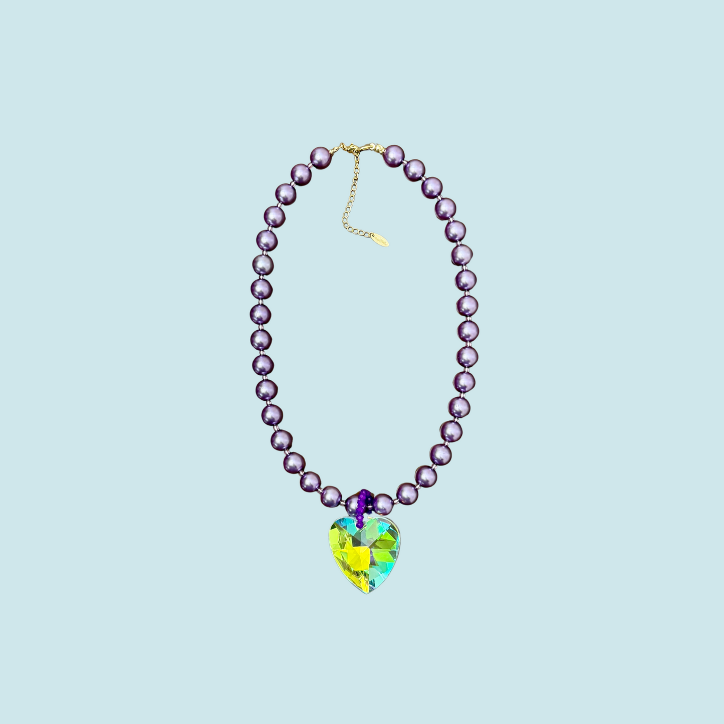 Pili necklace (more colors available)