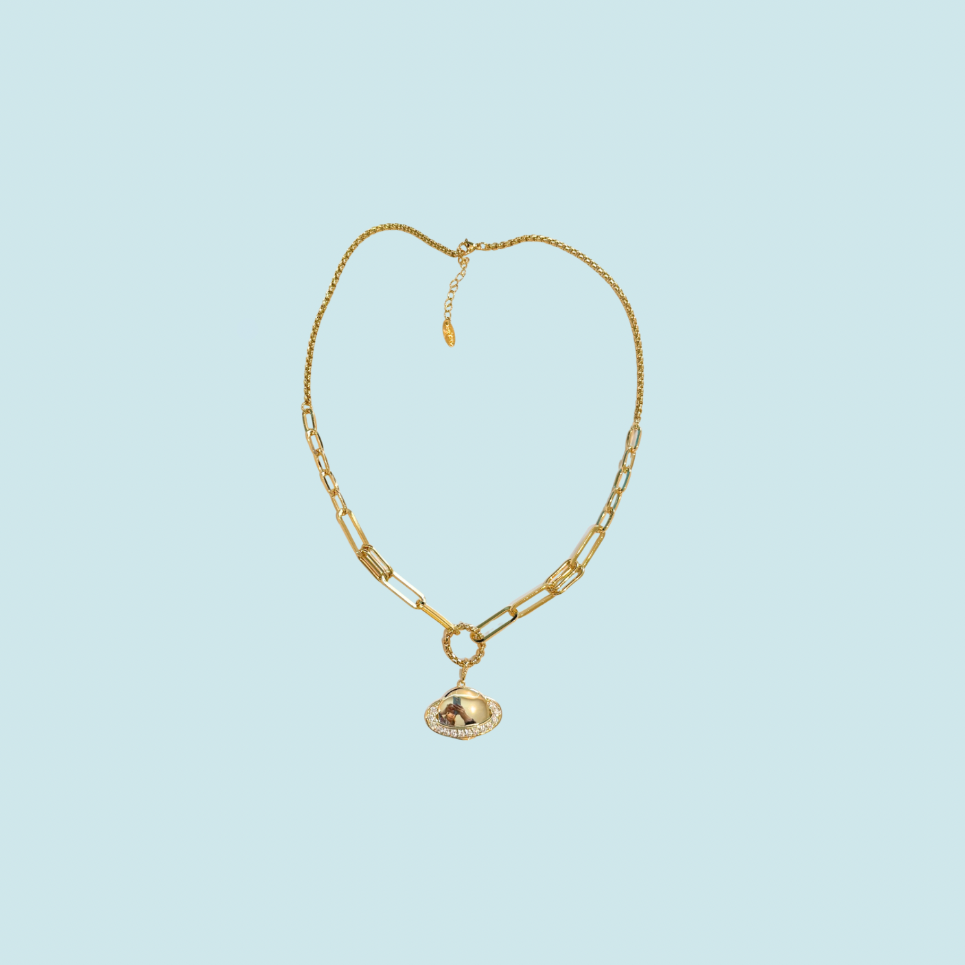 Planeta Necklace