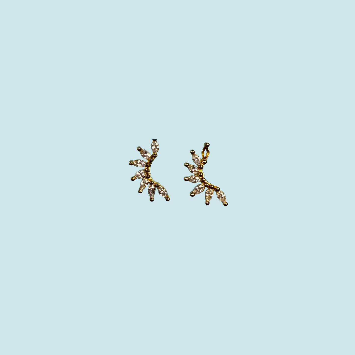 Mini sparkling earrings