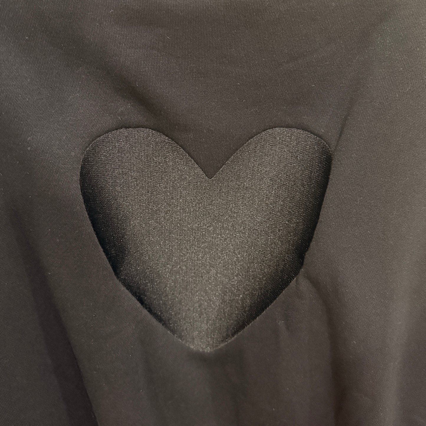 LOVE EMBROIDERY SWEATSHIRT