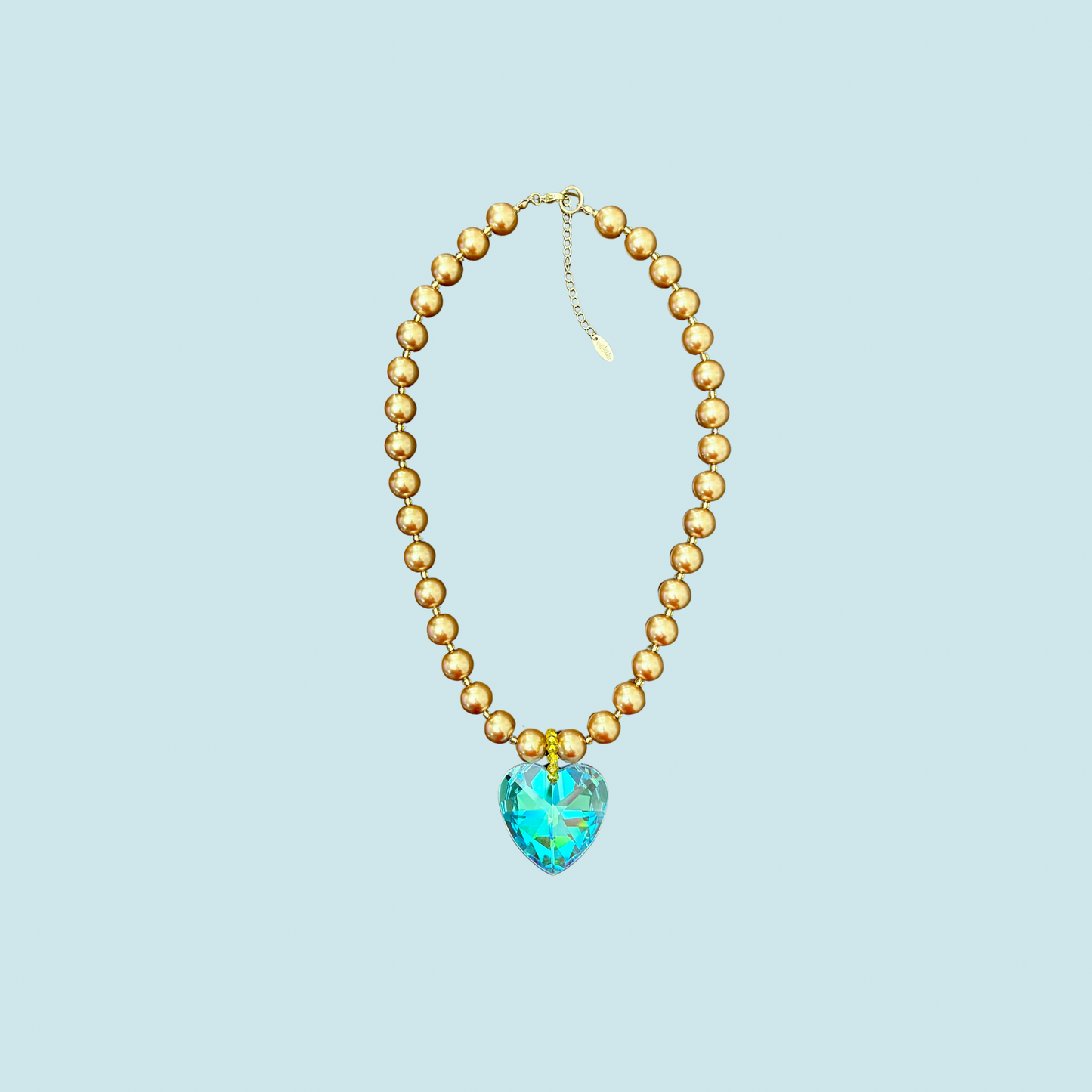 Pili necklace (more colors available)