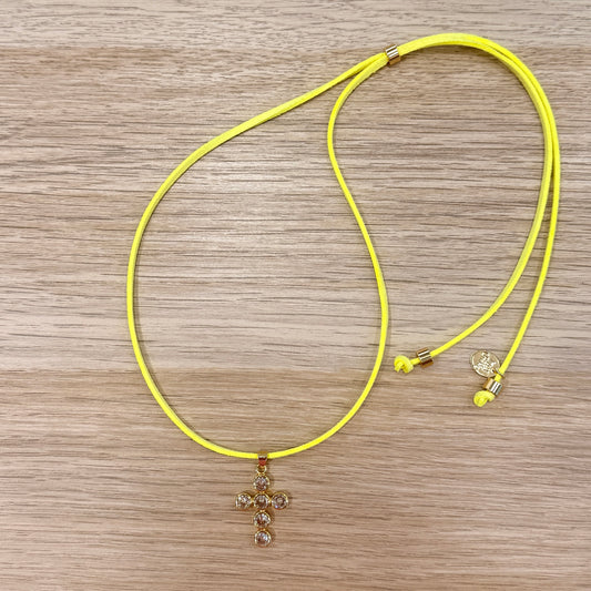 Cuerito Religion Charm