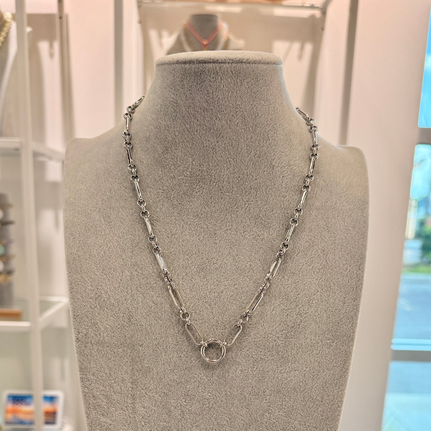 Camelia Chain