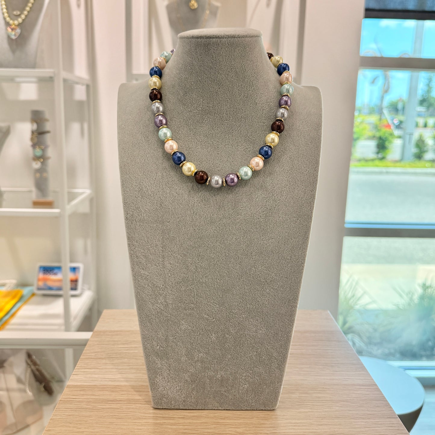 Caramel necklace