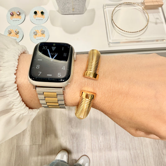 Open Gold Bracelet