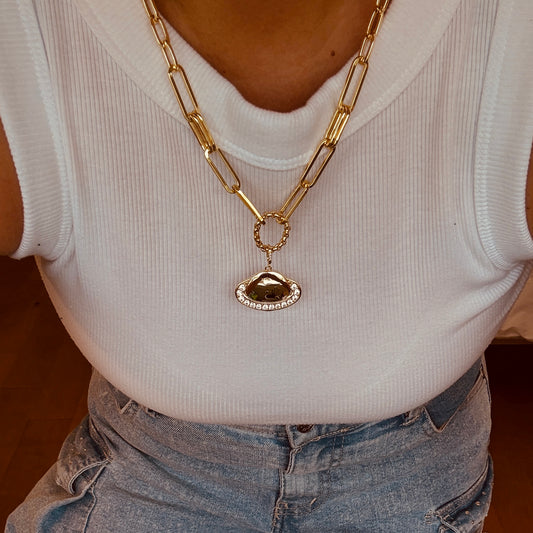 Planeta Necklace