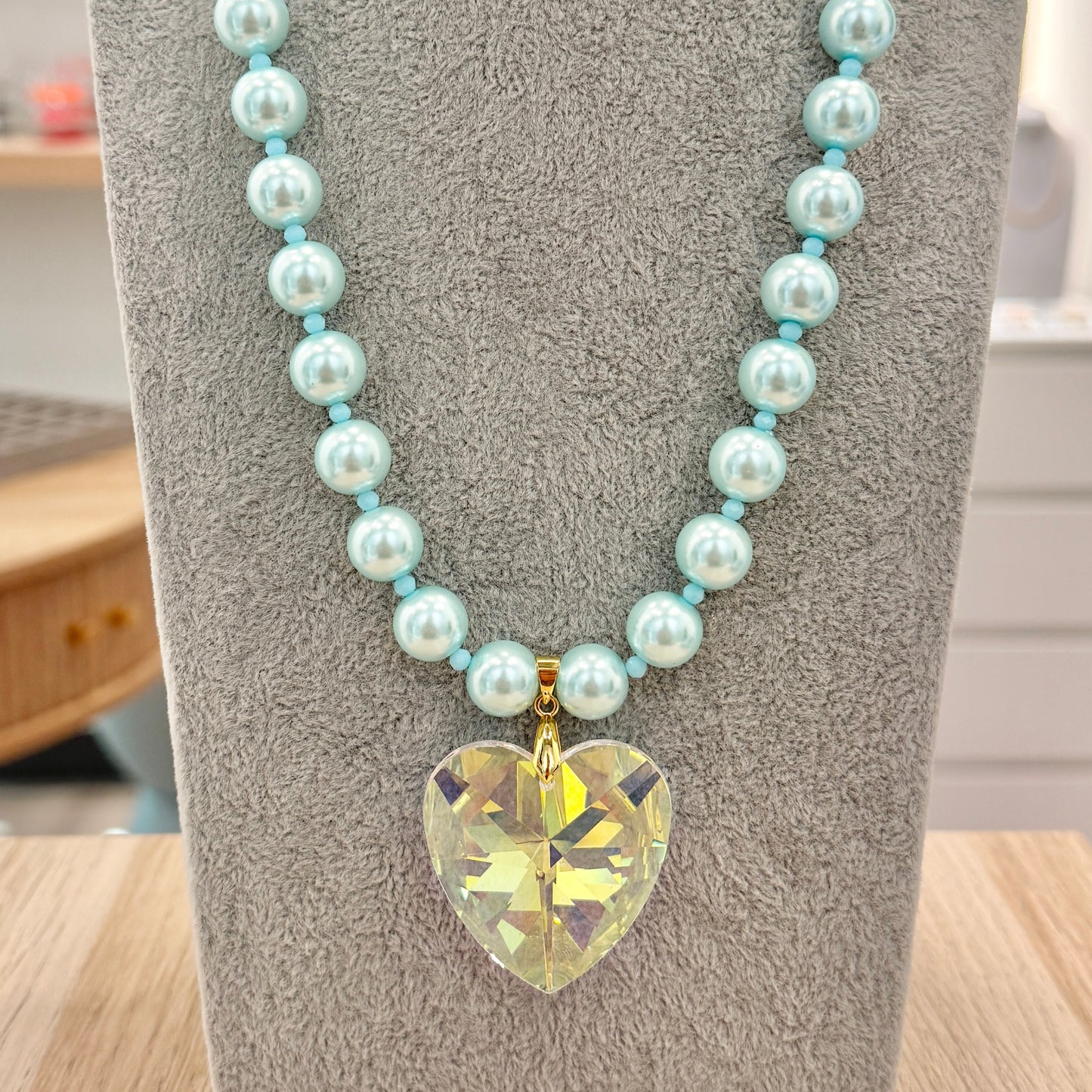 Valentina necklace (more colors available)