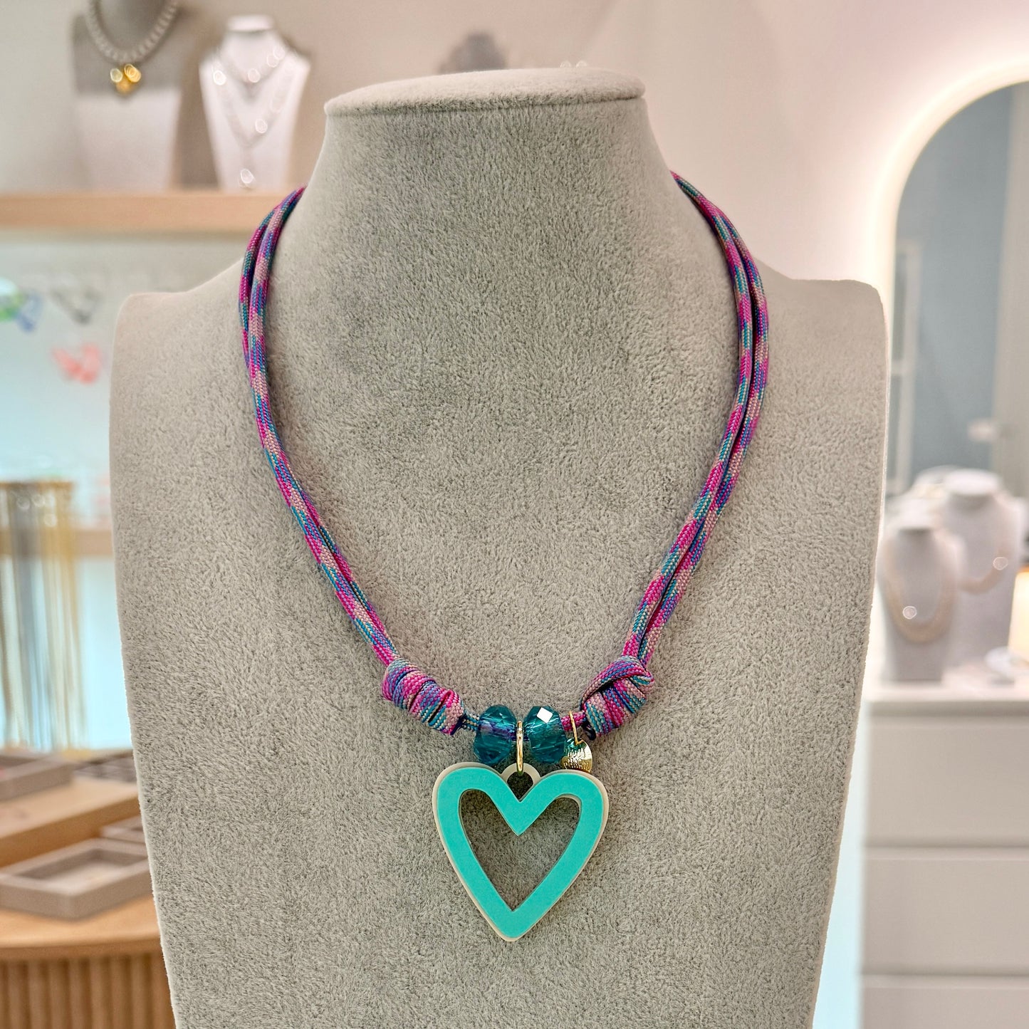 Brisa x Muy Charm Summer