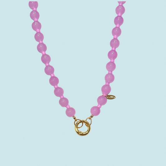 Pink glass beaded necklace with a gold clasp 