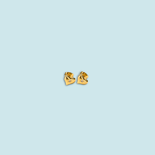 Mini heart gold earrings