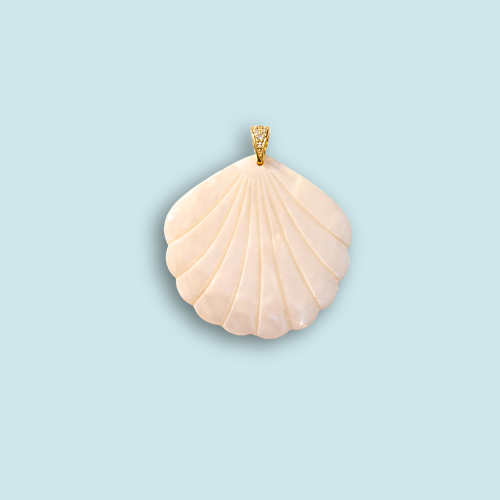 Madre perla charm