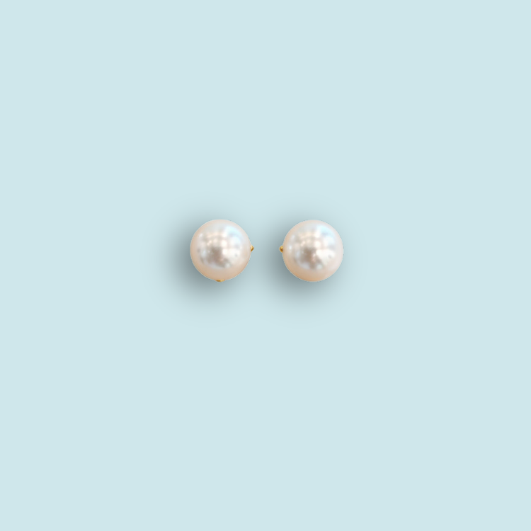 Pearl earrings